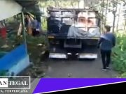 Supir Truk Nyasar ke Kuburan di Daerah Semarang Usai Antar Wanita
