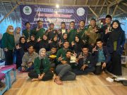 Kelompok 03 Mahasiswa KKN IBN Tegal Launching Saung Baca “Fapi Yenkid Bakti Negara”