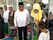 Pj. Bupati Pidie Santuni 157 Anak Yatim Piatu Di Geumpang dan Mane