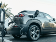 Panduan Mudah Menemukan SPKLU di Rest Area Tol Trans Jawa untuk Mudik Lebaran 2024